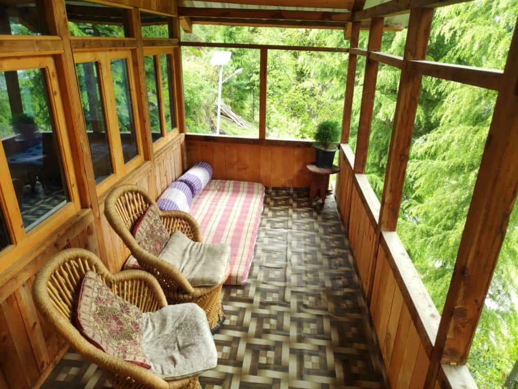Latoda Eco Lodge Jibhi Dış mekan fotoğraf